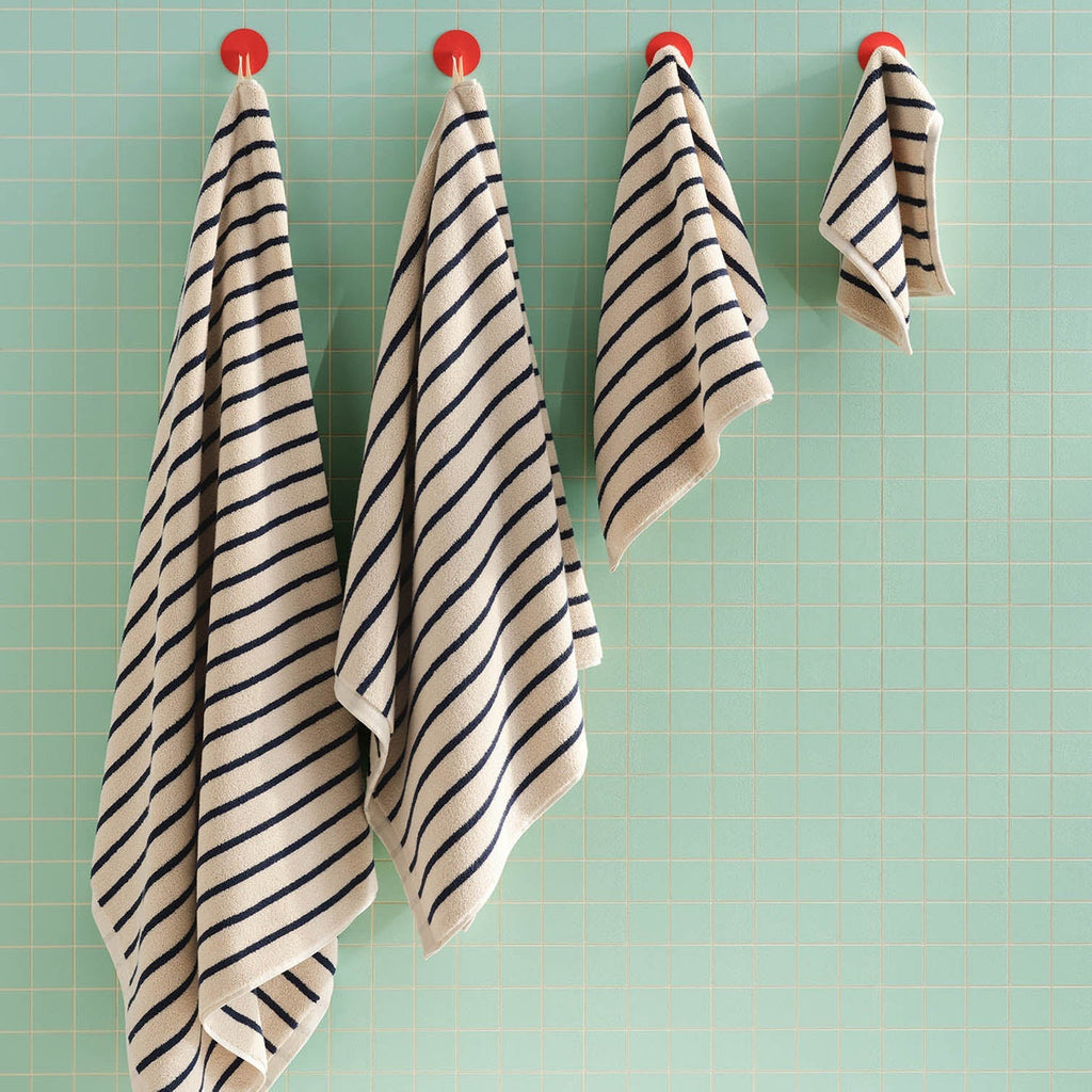 Super-Plush Set of 4 Bath Towel Bundle