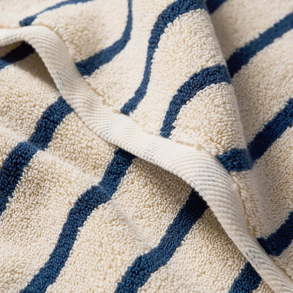 Super-Plush Set of 4 Bath Towel Bundle