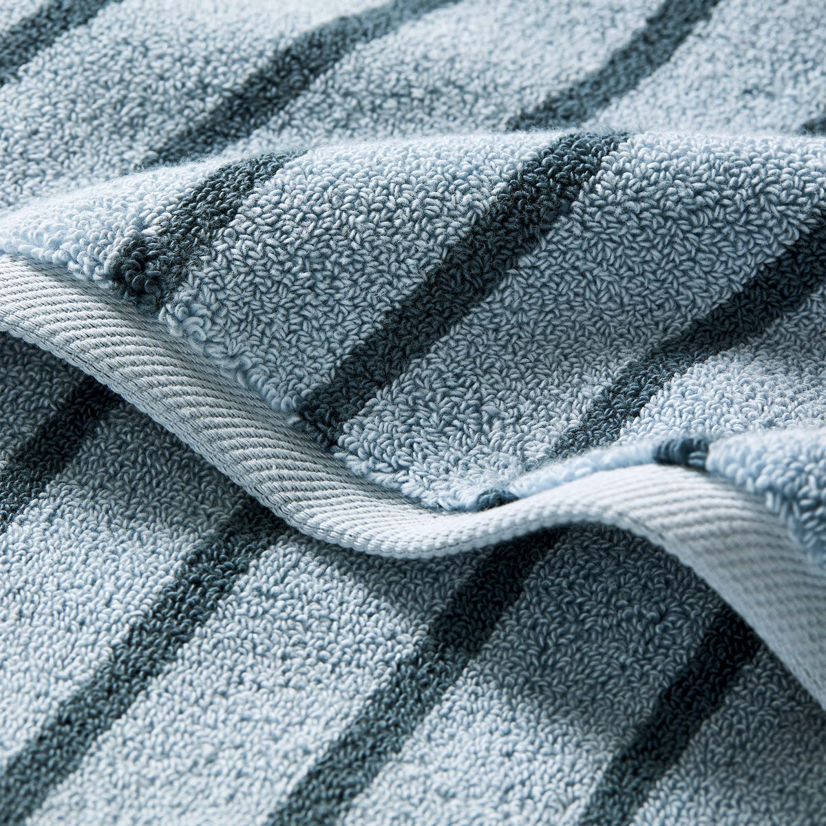 Super-Plush Set of 4 Bath Towel Bundle