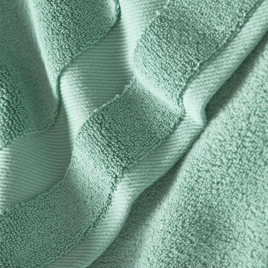 Super-Plush Set of 4 Bath Towel Bundle